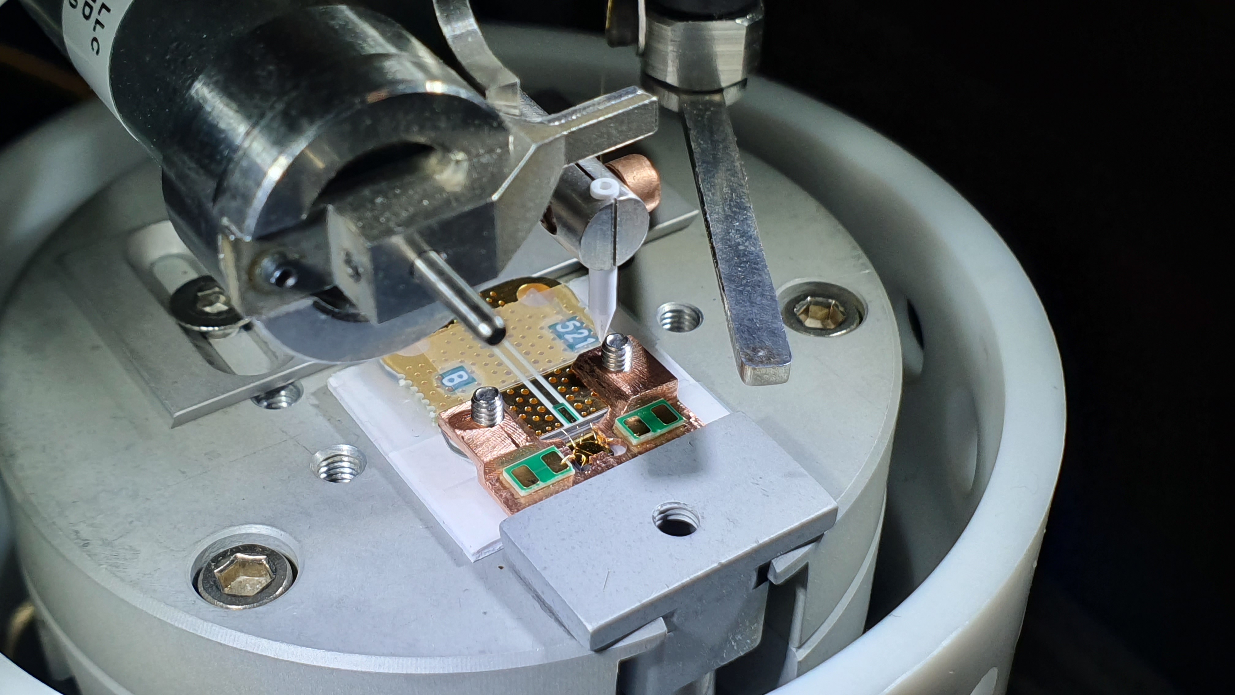 It could be seen, that reaching GHz require special setup fixture..